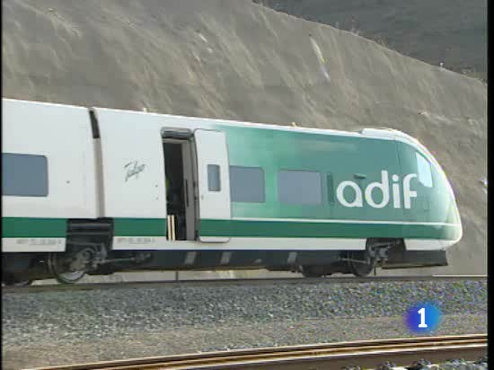 El AVE está ya a las puertas de Valencia y entrará en servicio a finales de 2010 | Ver