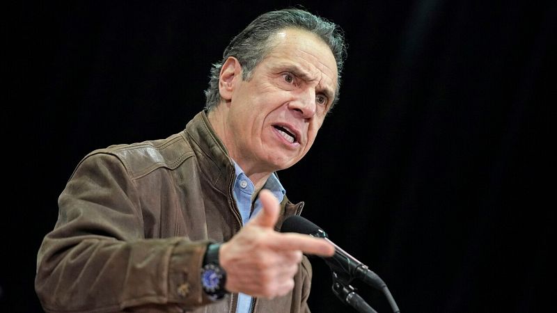 Cuomo, de popular azote a Trump a caer en desgracia | Ver