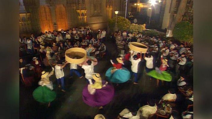 Tenderete - Tenderete - 07/03/2021 con A.F. Los Campesinos, Parranda Cuasquías, Yone Rodríguez y Parranda  de Arucas con solistas en Memorial Nanino año 2002