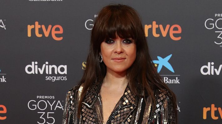 Premios Goya - Vanesa Martín en la alfombra roja de los Goya 2021