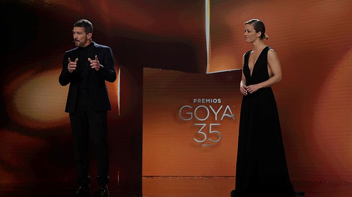 Premios Goya - Antonio Banderas: "Quién nos iba a decir lo que vivimos y sufrimos desde entonces"