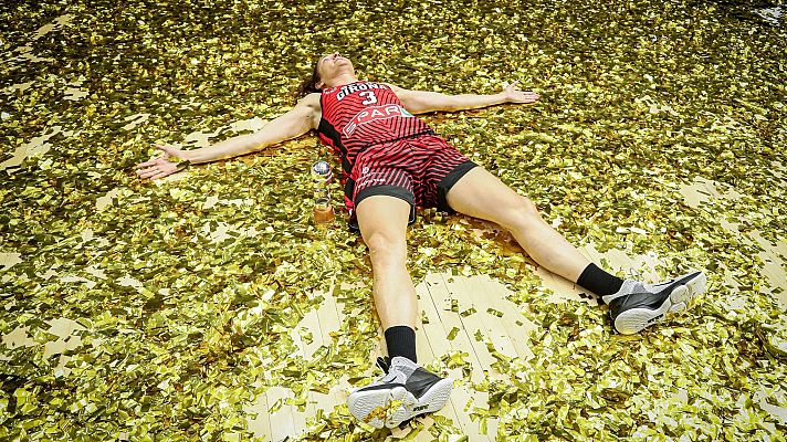Baloncesto en RTVE - Laia Palau: "Estoy muy contenta por darle la Copa a esta ciudad"