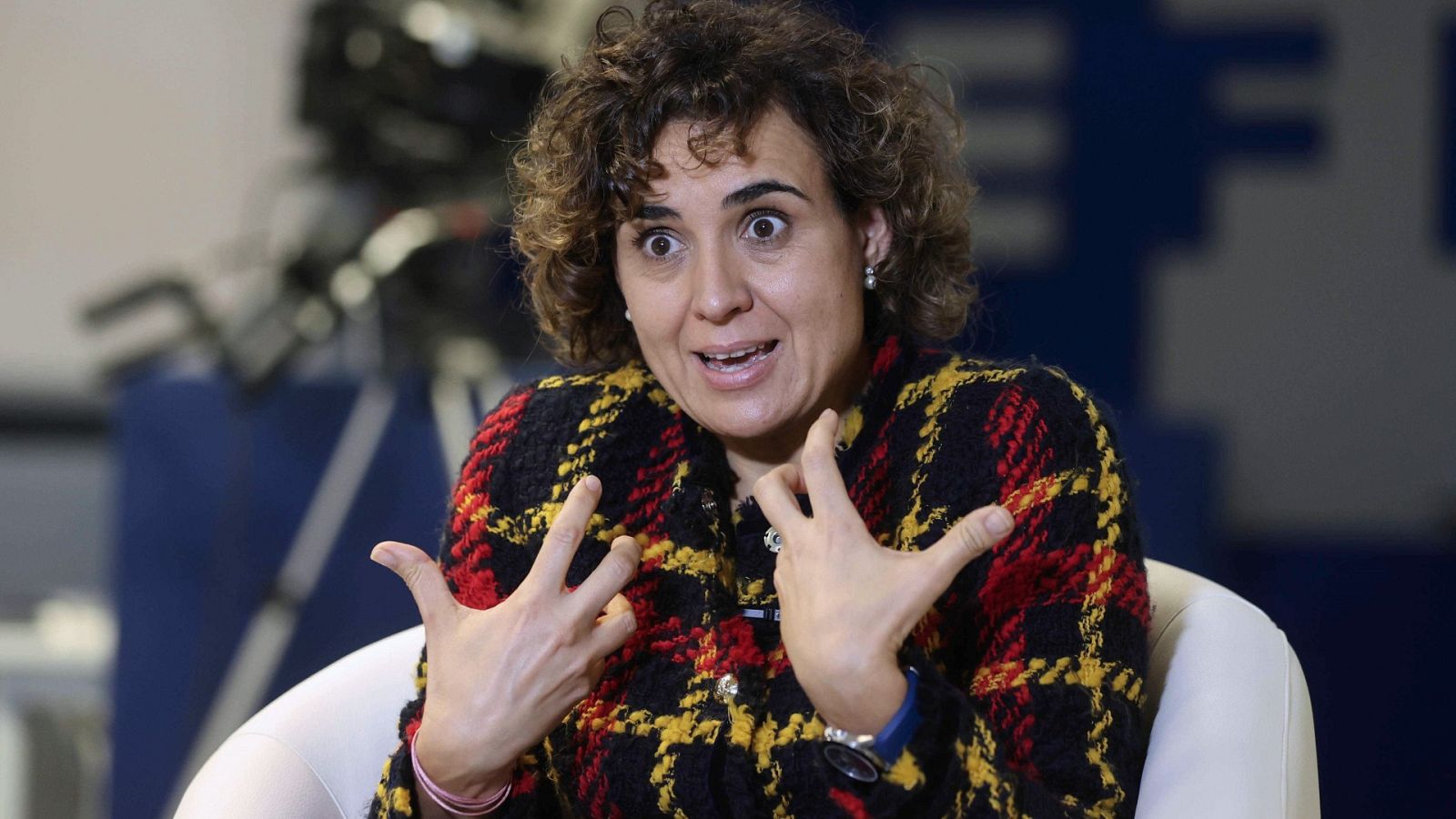 Dolors Montserrat: "Puigdemont no es un perseguido político, es un fugado de la Justicia"