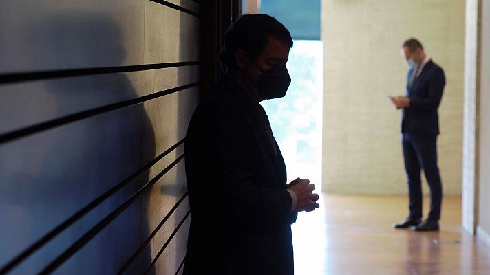 Telediario 1 - El PSOE de Castilla y León presenta una moción de censura para evitar un adelanto electoral