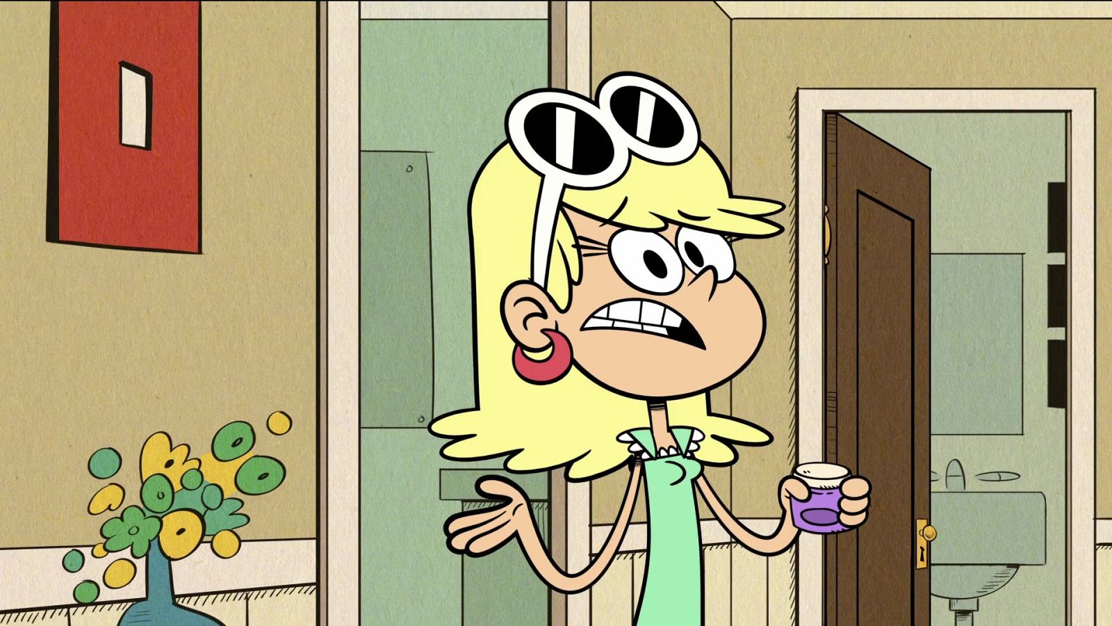 Con nocturnidad - Con nocturnidad - Una casa de locos | Ver