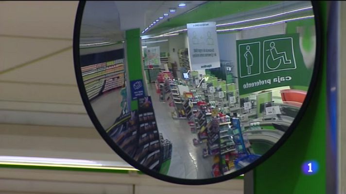 Telecanarias - Sanitarios, policías o trabajadores de supermercados, entre los profesionales que vivieron el estado de alarma en primera línea