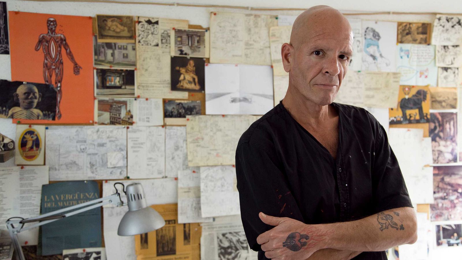 Santiago Sequeiros presenta 'Romeo Muerto' | Ver