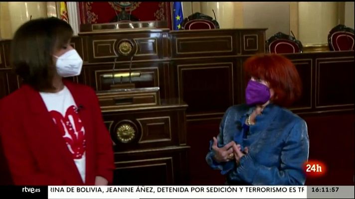 Parlamento - Homenaje a "Las Constituyentes"