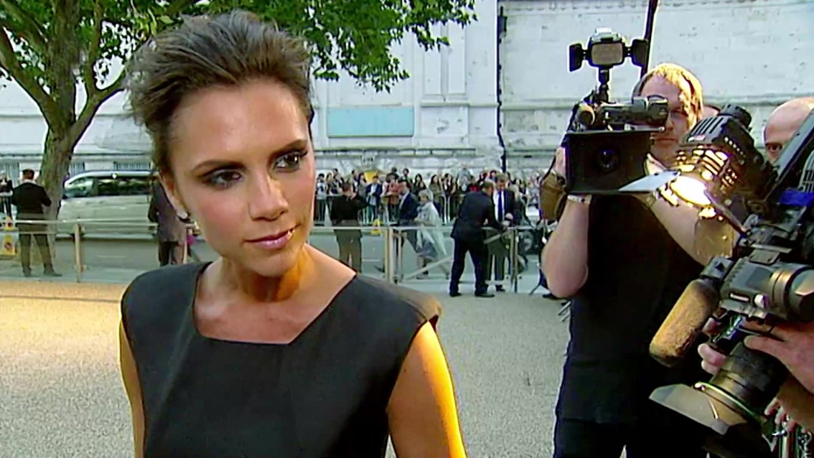 That's English - Intermedio B2.2 - Unit 9B: Who do you look like? - ver ahora