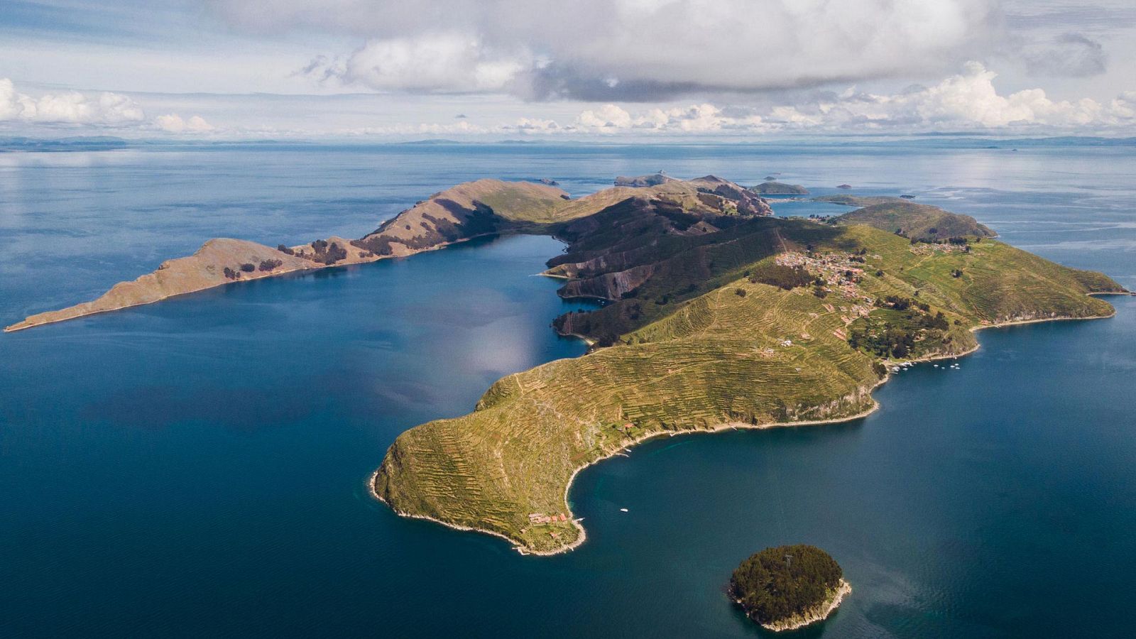 Documenta2 - La inmensa tierra: Agua - ver ahora