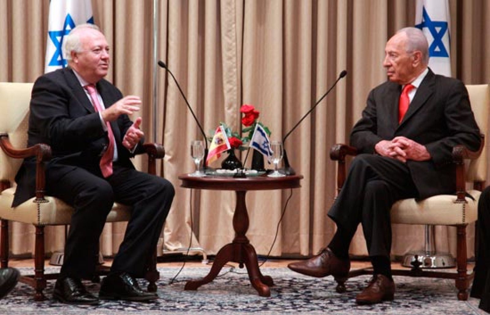 Miguel Ángel Moratinos viaja a Jerusalén | Ver