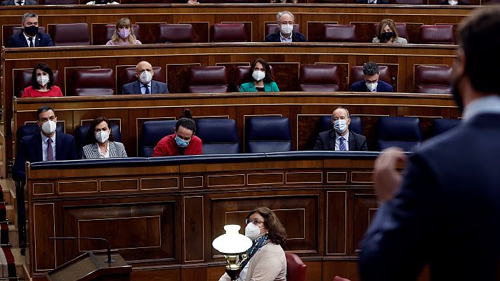 Telediario 1 - Sánchez, Iglesias y Casado entran en precampaña con reproches de "transfuguismo" y "conspiración"