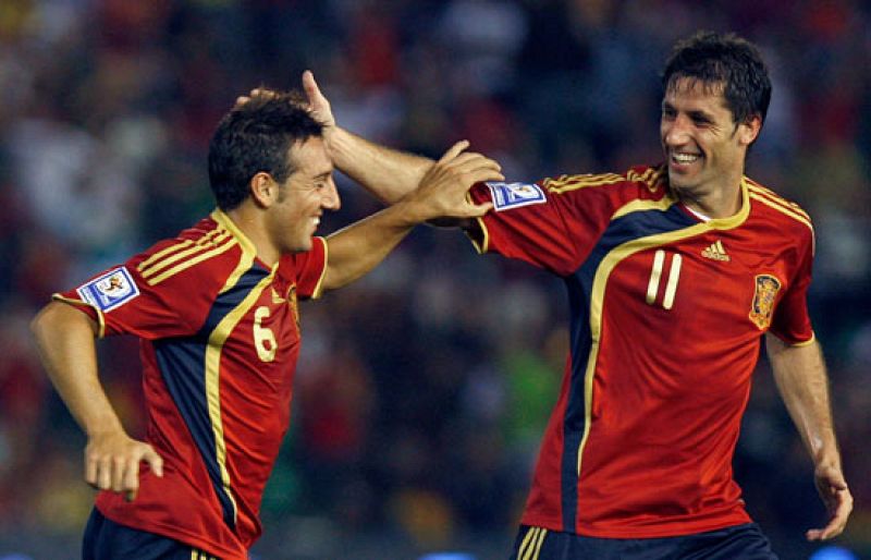 Cazorla firma el segundo