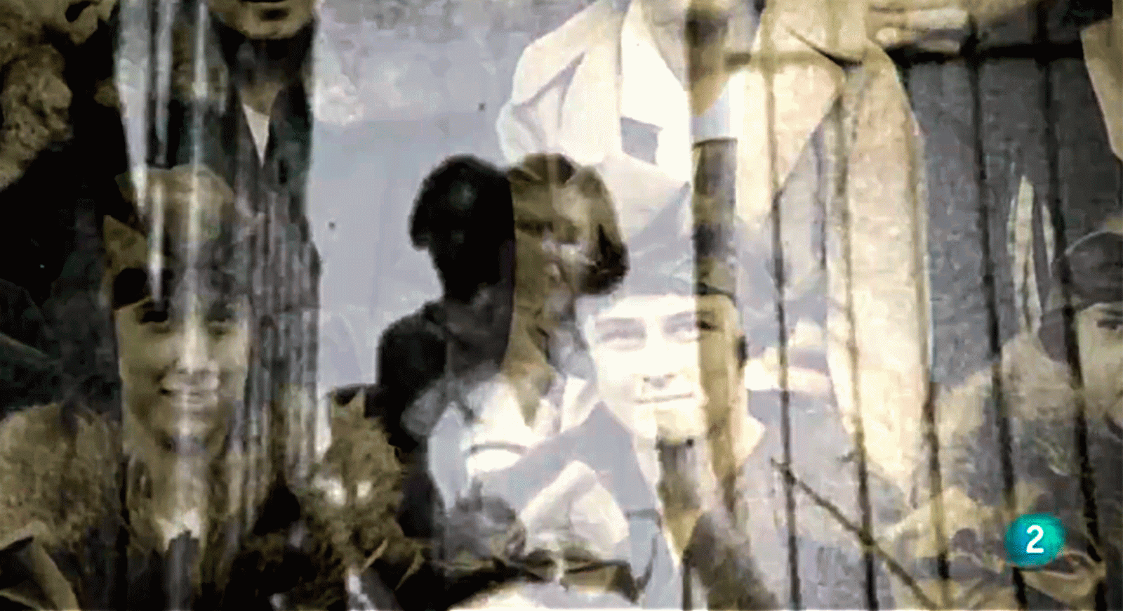 La aventura del saber Carmela Garcia Autoras de utopias fotografía vídeo  instalación Canal de Isabel II #AventuraSaberArte