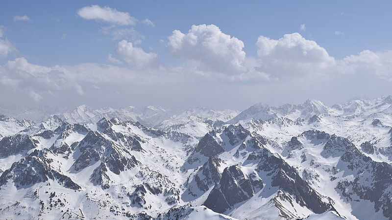 Cota de nieve bajando hasta 500/1000 en el centro y norte peninsular y Baleares - Ver ahora