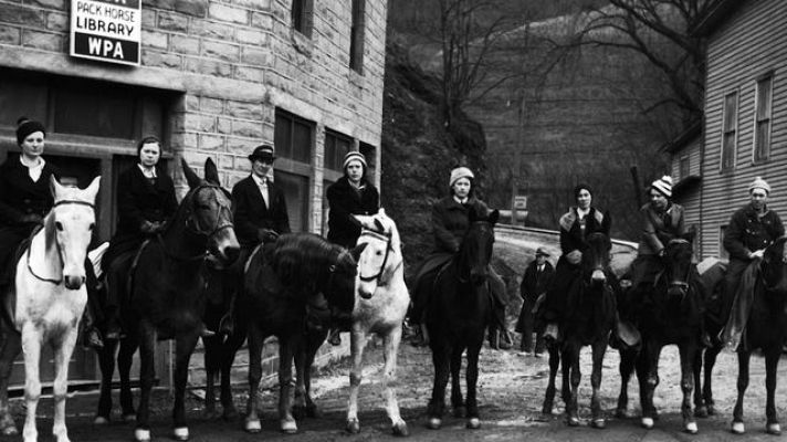 Universo UNED - Yo soy bibliotecaria