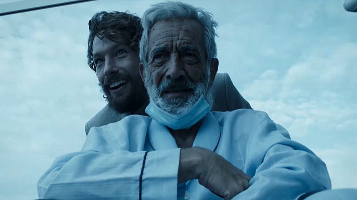 Cuéntame cómo pasó - El "Bonito" homeja a Pau Donés con Antonio y Santi