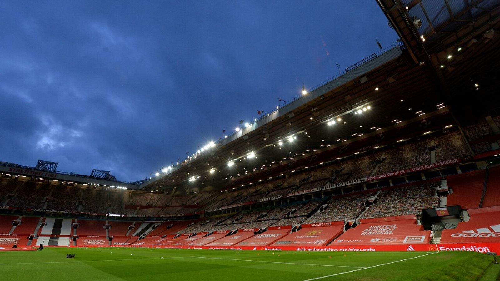 692 casos de abusos a menores en la Premier de 1995 a 2000 | Ver