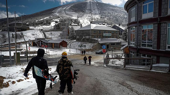 Telediario 1 - El buen tiempo anima el turismo dentro de Madrid durante el puente de San José