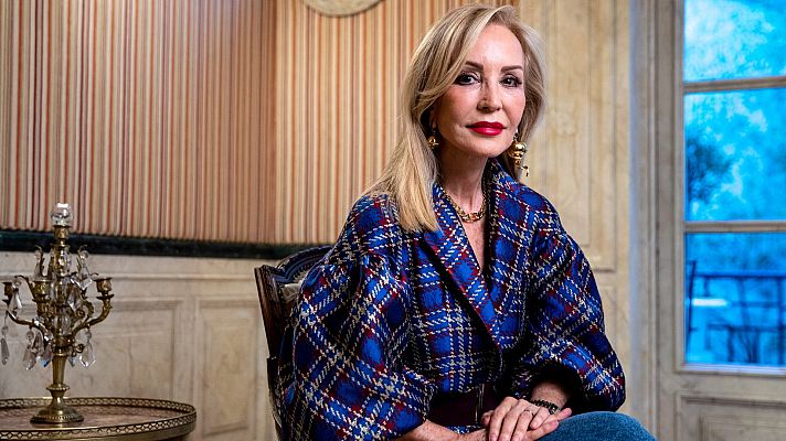 Flash moda - Carmen Lomana abre en exclusiva las puertas de su armario