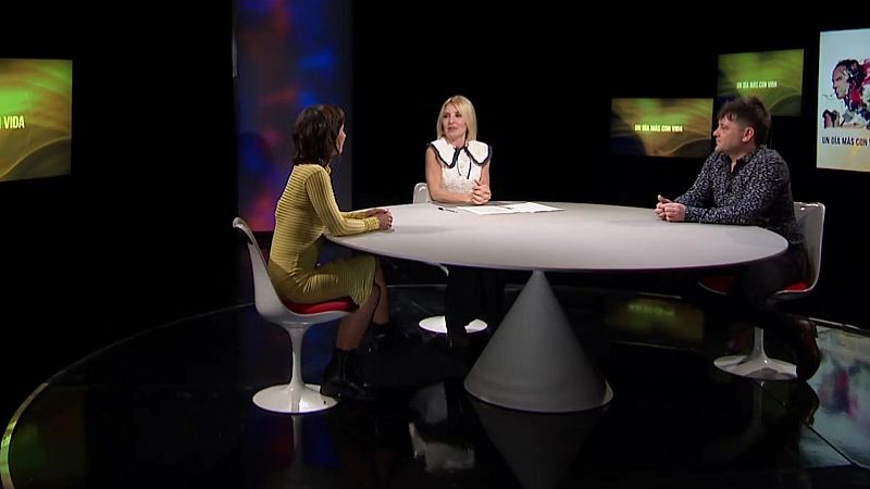 Versión española - Coloquio: Un día más con vida