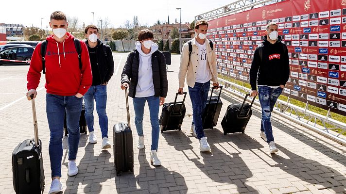 Telediario 1 - Arranca la concentración de la Selección pendiente de Gerard Moreno