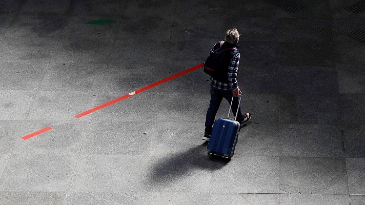 La tarde en 24h - Darias recuerda que la movilidad europea está permitida: "Cualquier ciudadano español puede ir a una ciudad europea y viceversa"