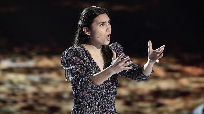 Prodigios - Lorena destaca en la categoría de canto con su gran voz