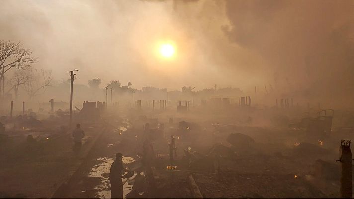 La tarde en 24h - Tragedia en un campo de refugiados rohinyás: un incendio deja 15 muertos y más de 500 heridos