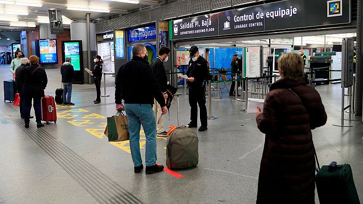 Telediario 1 - Los turistas extranjeros se encuentran con medidas de restricción dispares entre comunidades autónomas