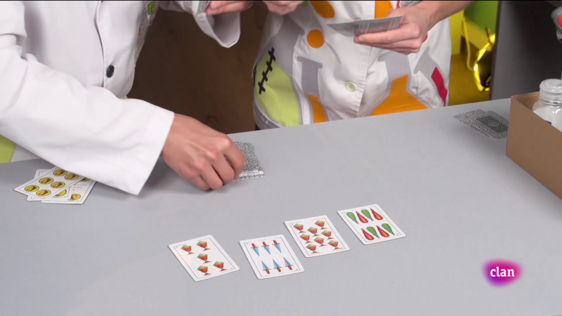 Aprendemos en Clan - RETO - Duelo de cartas - RTVE.es - Aprendemos en Clan | Ver