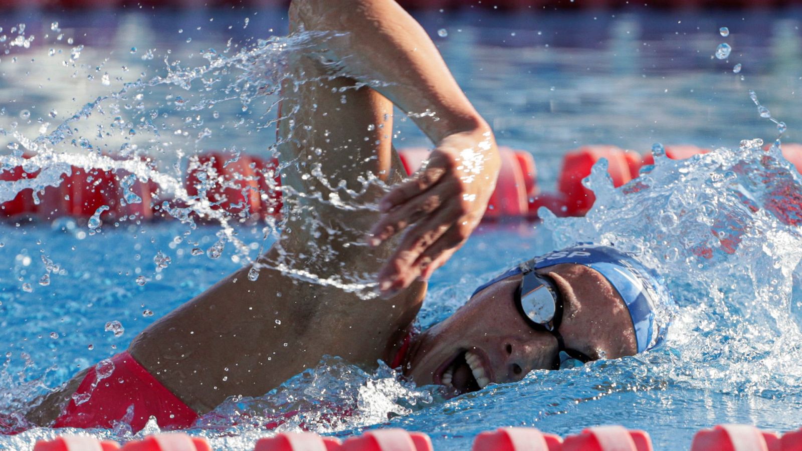 Jimena Pérez consigue la mínima olímpica en los 800 m - Natación | Ver