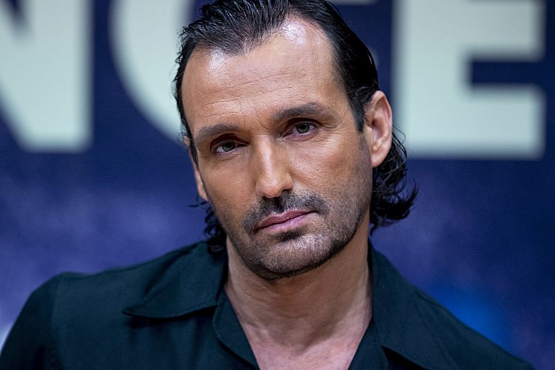 Aquí la Tierra - ¿Cómo es Rafa Méndez? Conocemos al coreógrafo y capitán de The Dancer