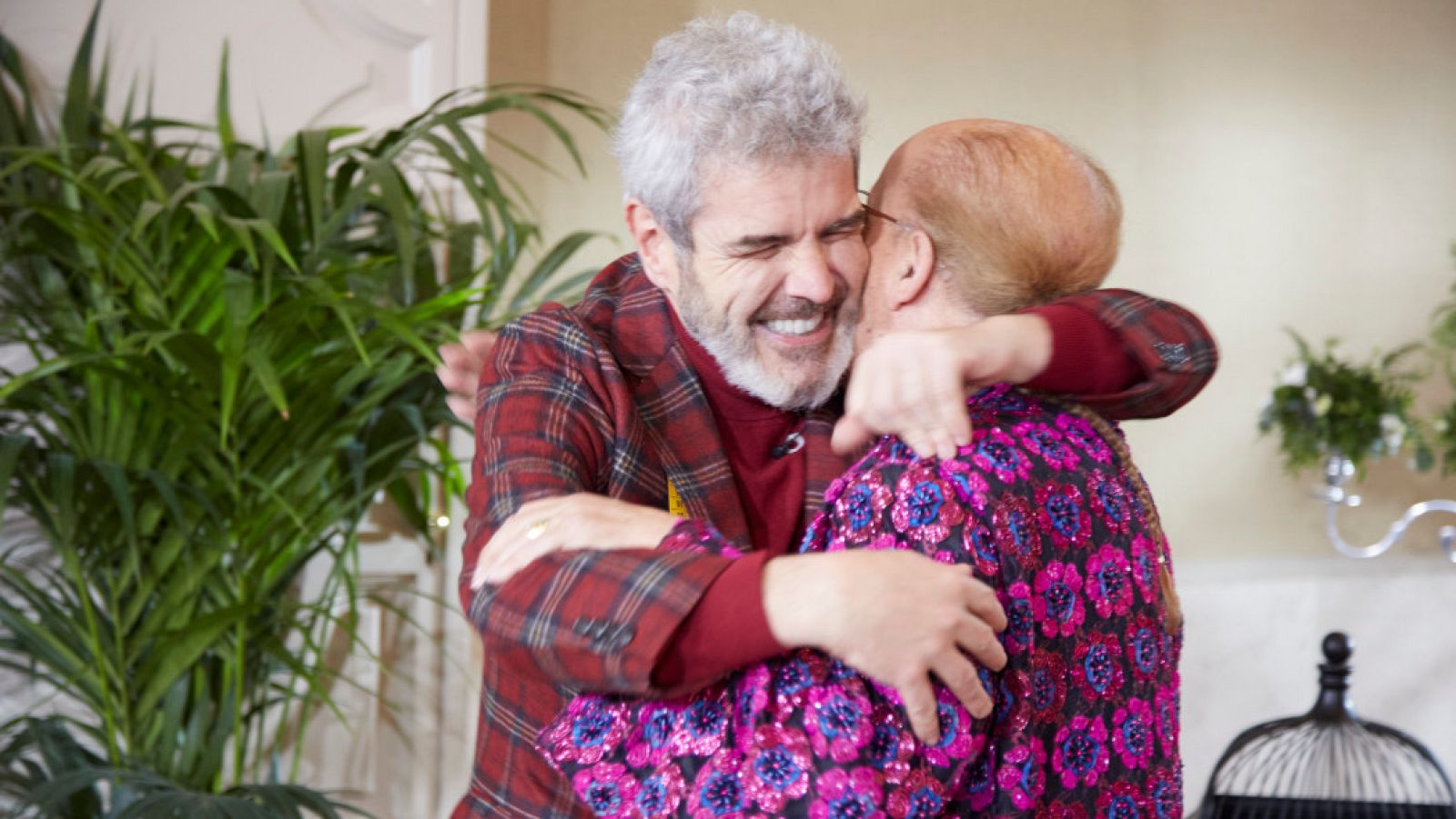 Caprile y Rappel se echan las cartas | Ver