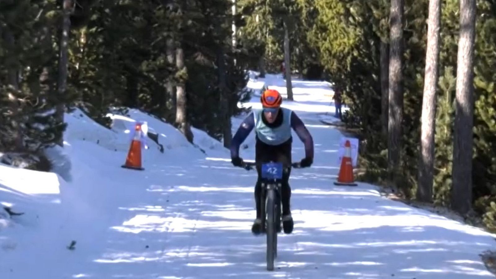 Pablo Martínez, campeón mundial de triatlón juvenil de invierno