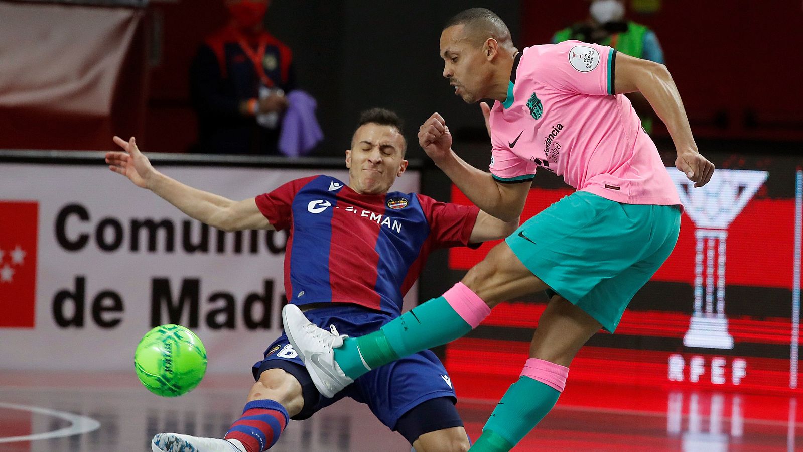 Resumen del Barcelona 6-3 Levante