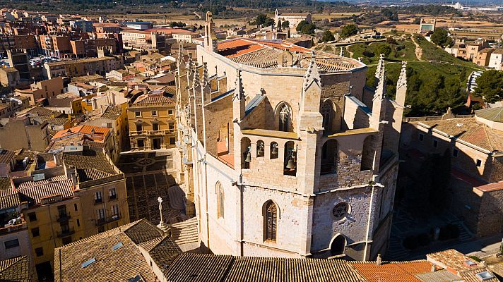 Telediario 1 - Montblanc pide el autoconfinamiento ante un nuevo brote de COVID-19