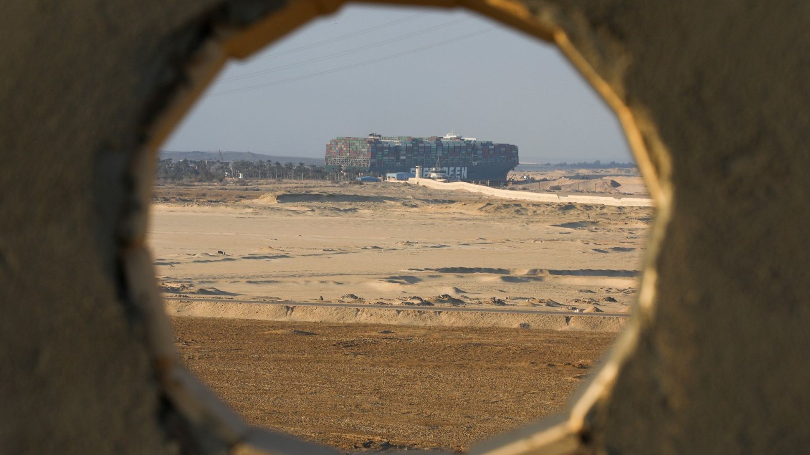El Ever Given ya está desencallado parcialmente, ¿y ahora qué? - La hora de La 1 | Ver