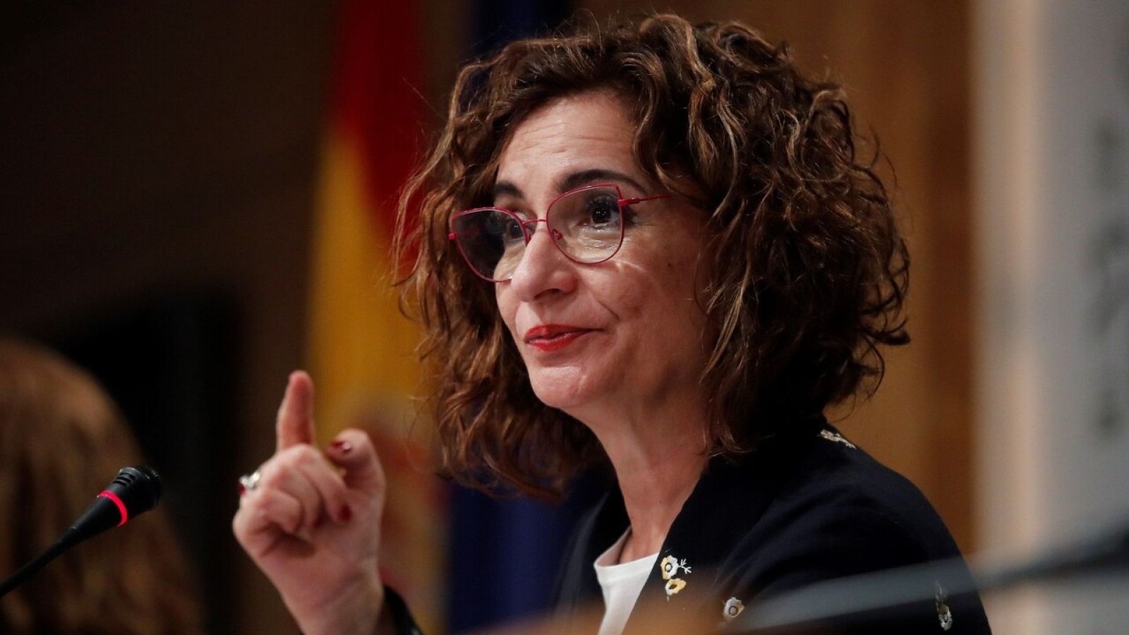 El déficit se dispara por encima del 10% del PIB | Ver