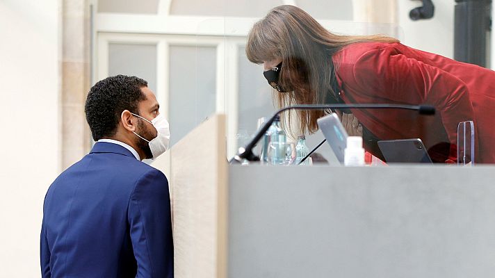 Informativo 24h - Vox pide a Borràs que sea "imparcial como exige el reglamento"