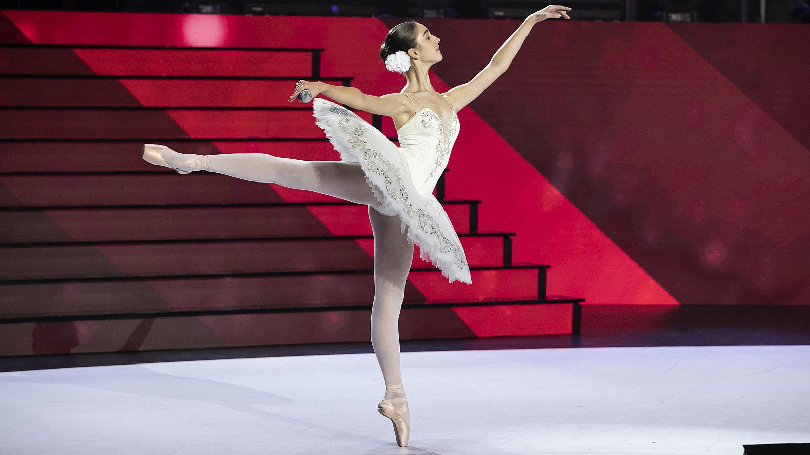 Miriam con su ballet "Paquita" enamora Prodigios | Ver