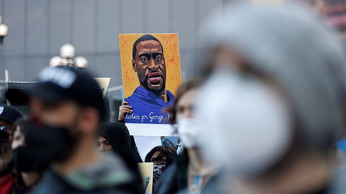 Telediario 1 - Declaran los primeros testigos en el juicio por la muerte de George Floyd