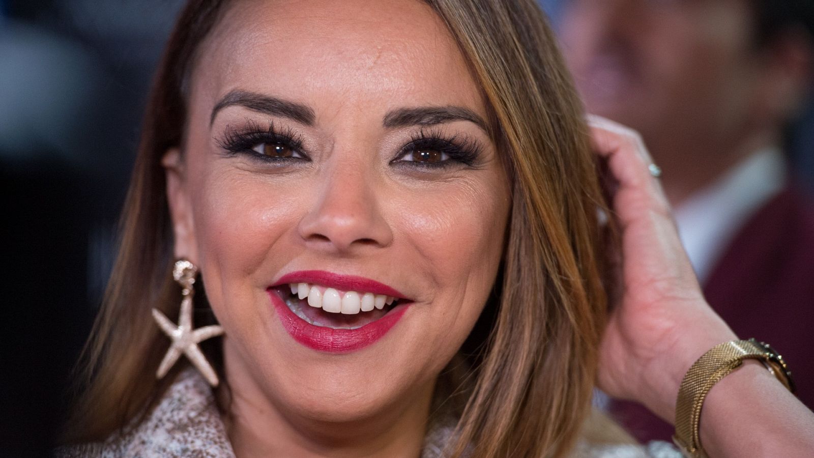 Chenoa confiesa que sufrió Gosthing. Te explicamos qué es - La hora de La 1 | Ver