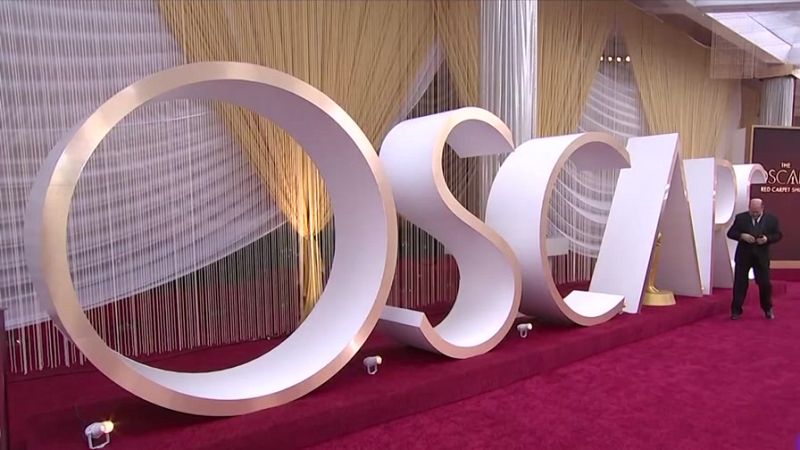 El desafio de los celebrar los Oscar presenciales