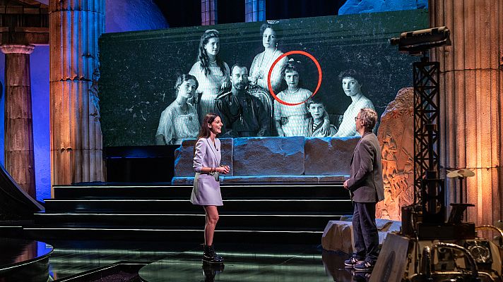 El condensador de fluzo - Fake News históricas - Franziska, la suplantadora de Anastas