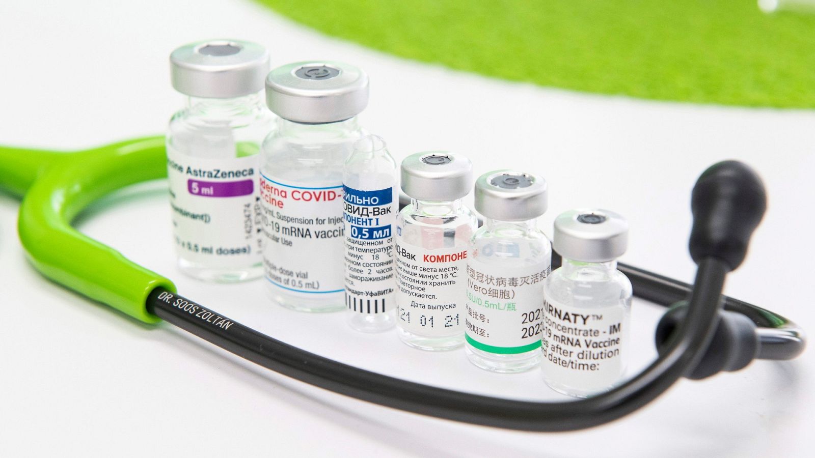 Llega un millón de dosis de AstraZeneca a España | Ver