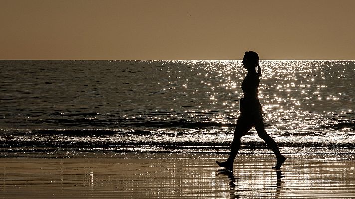 Telediario 1 - El sector turístico canario, a medio gas por la pandemia