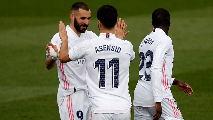 Telediario 1 - Valverde regresa a la convocatoria del Madrid ante el Liverpool, pero no Hazard