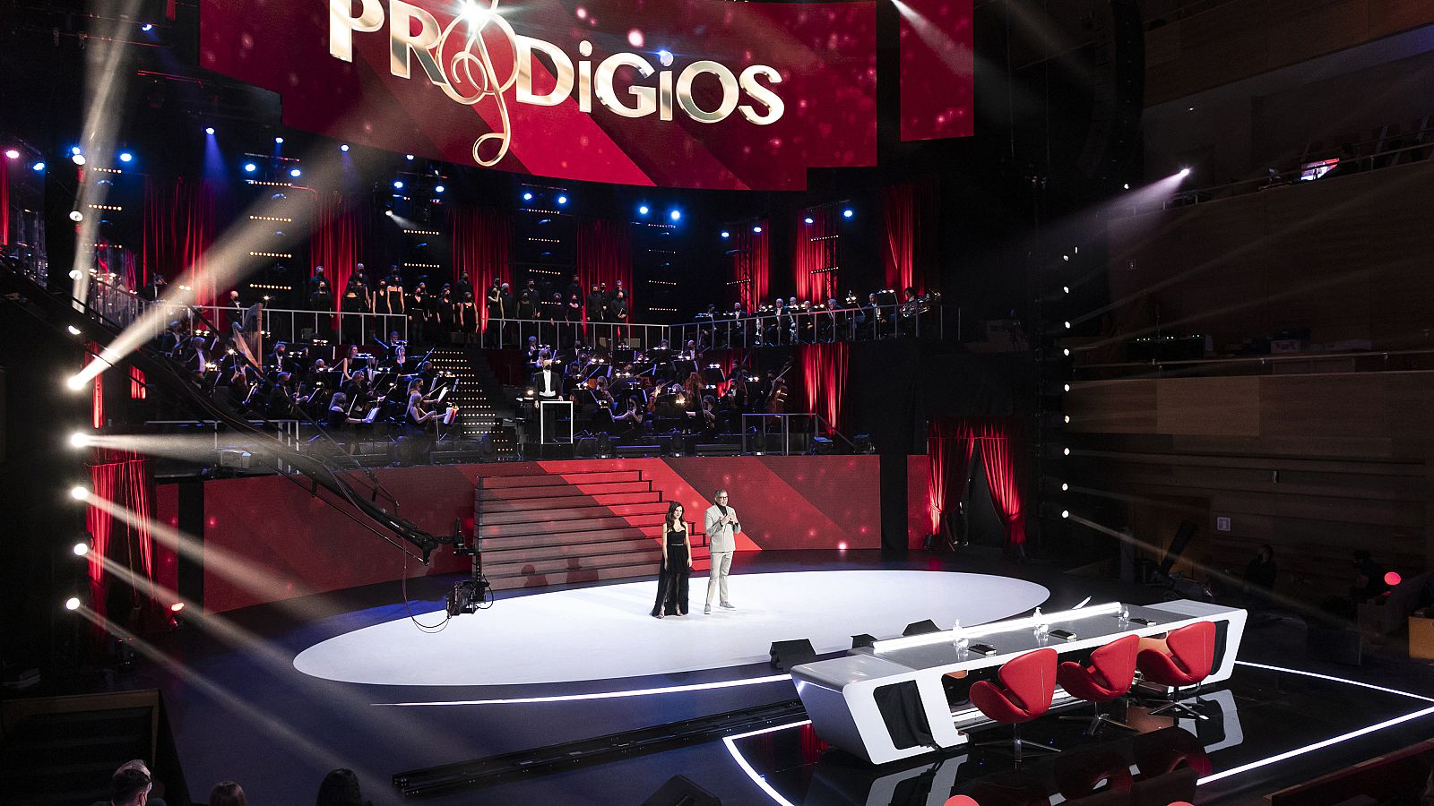 La Orquesta Sinfónica de Castilla y León toca la BSO de Super Mario | Ver