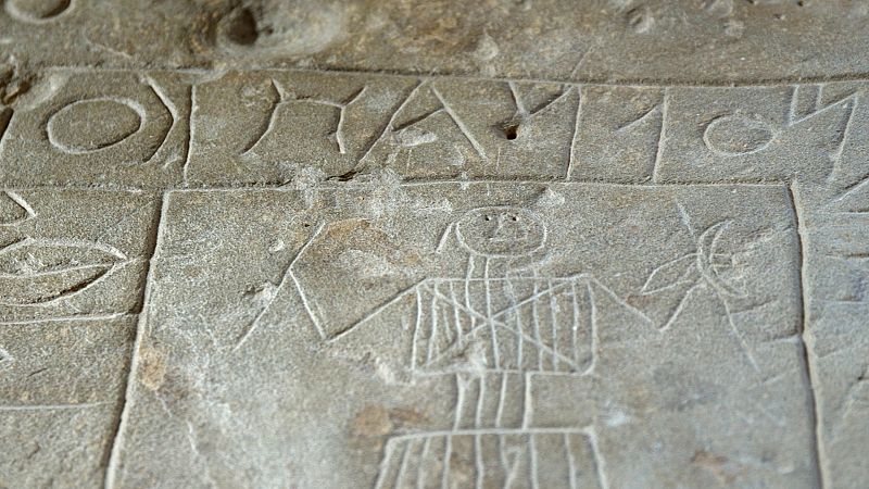 Arqueomanía - A imagen y semejanza. Estelas